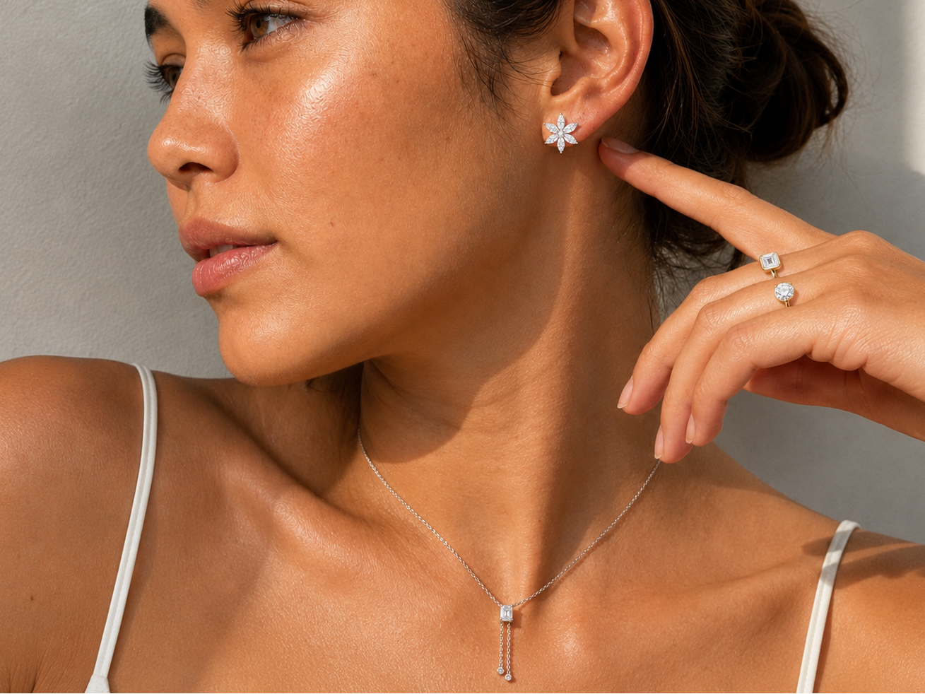 Vesper Drop Necklace